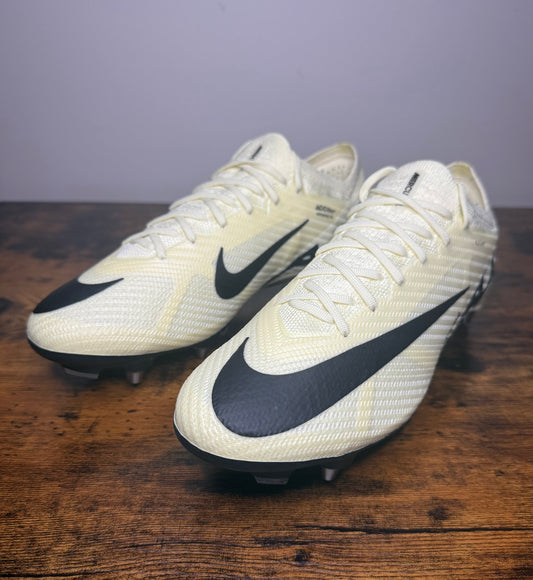 Nike Air Zoom Mercurial Vapor 15 Elite SG Player Edition 