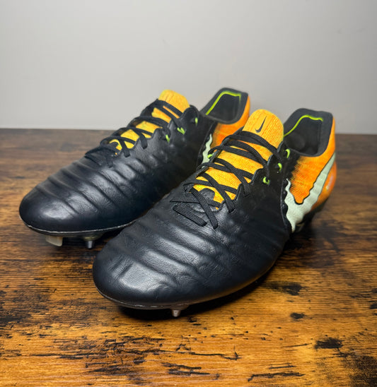 Nike Tiempo Legend 7 Elite SG-Pro AC