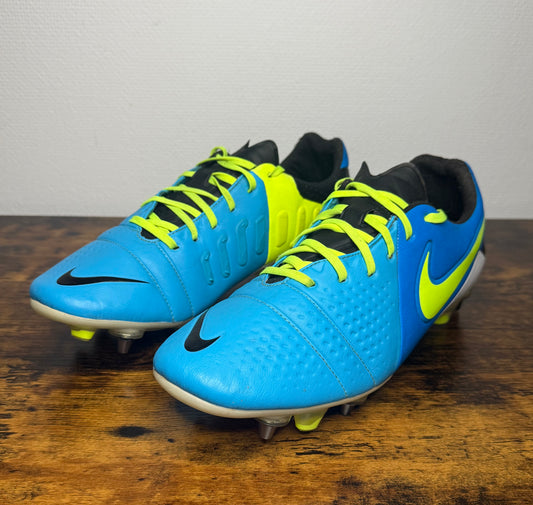 Nike CTR360 Maestri III ACC SG-Pro